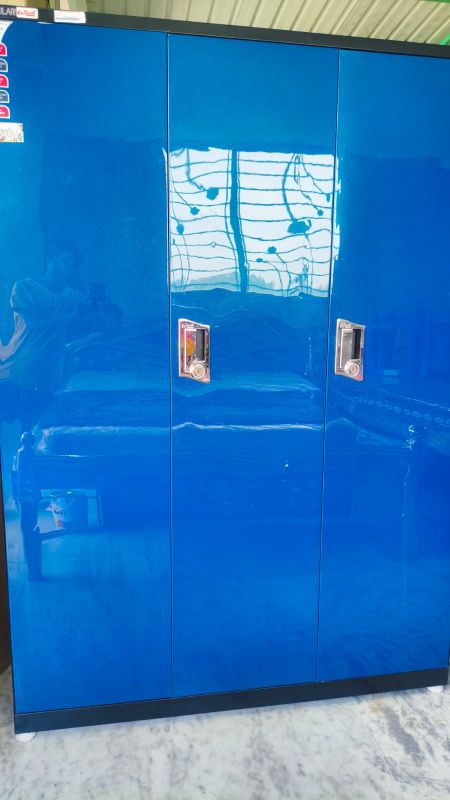 RAIYATH 3 DOOR ALMIRAH 78X54X20(22*26g)BLUE