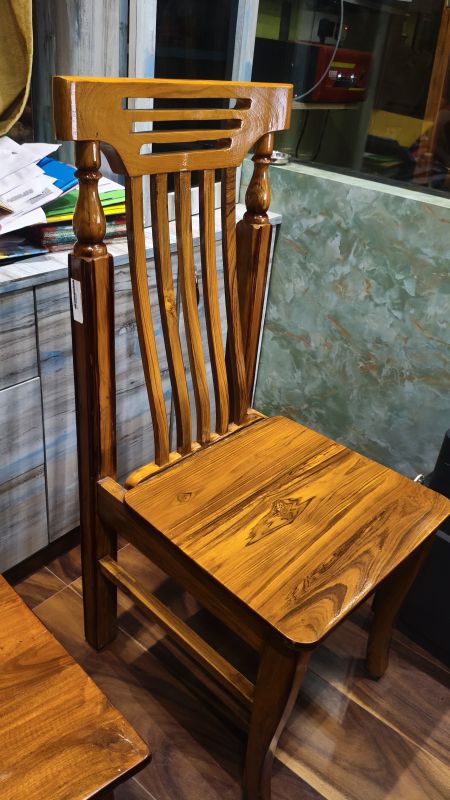 MOMBATI CHAIR PLANE(SW)