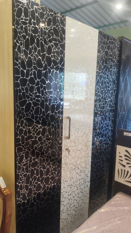 AMBITION 3 DOOR WARDROBE (GLOSSY)